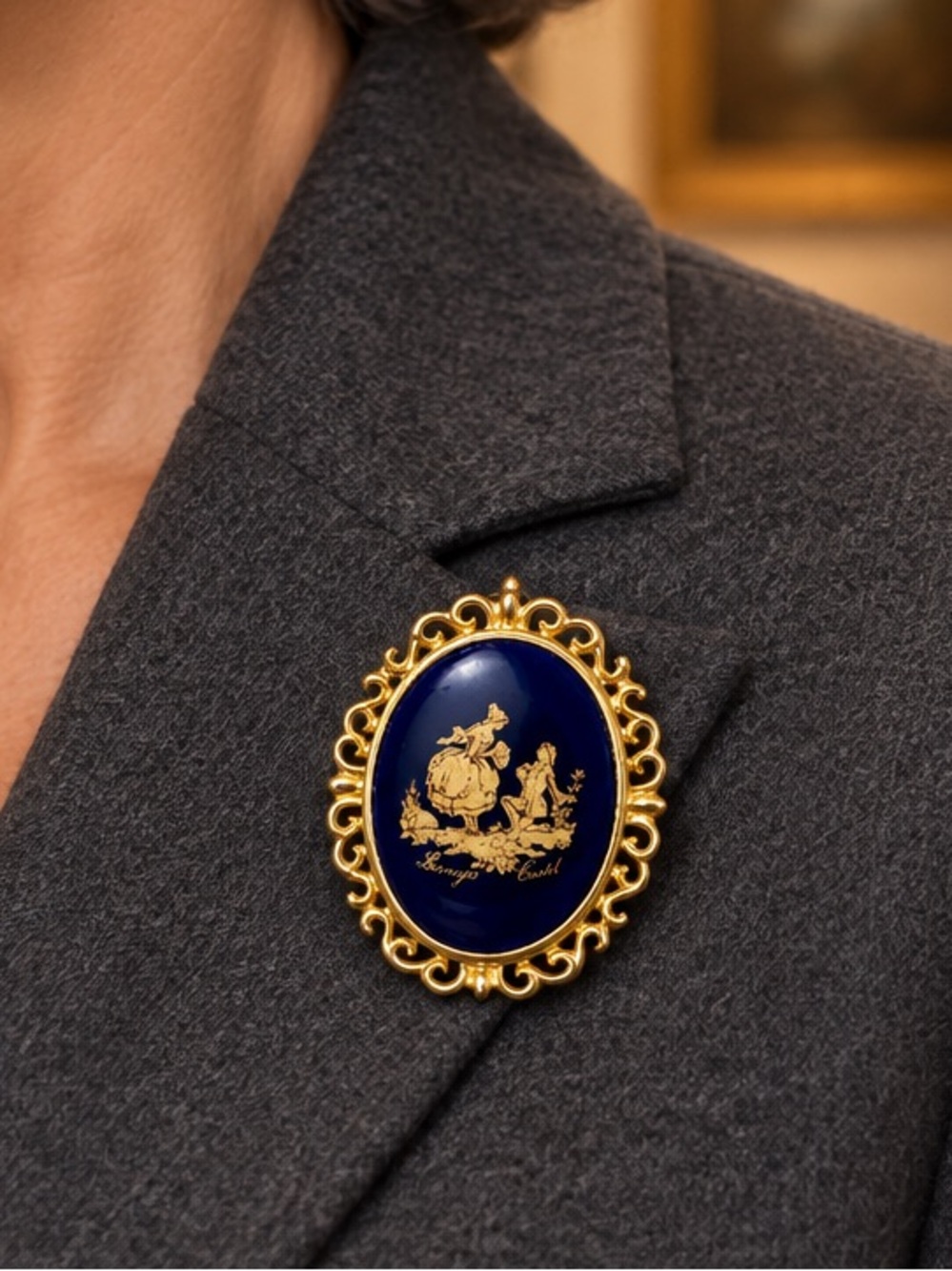 Vtg Limoges Castel France Gold Tone Blue Enamel Courting Couple Cameo Brooch